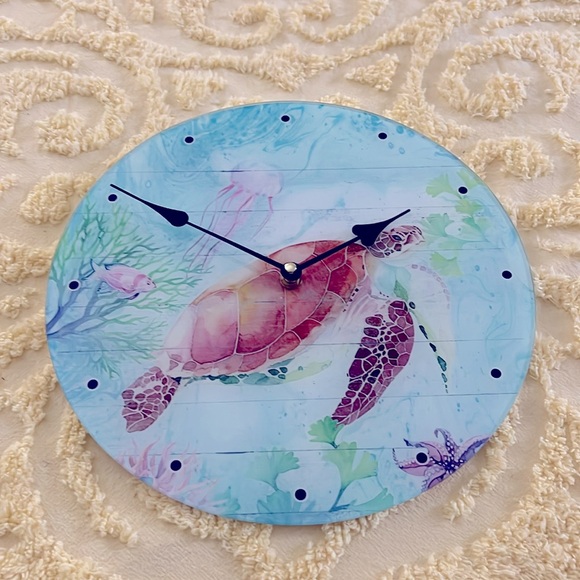 Key West Sea Turtle Wall Clock - Multicolor - Picture 1 of 3